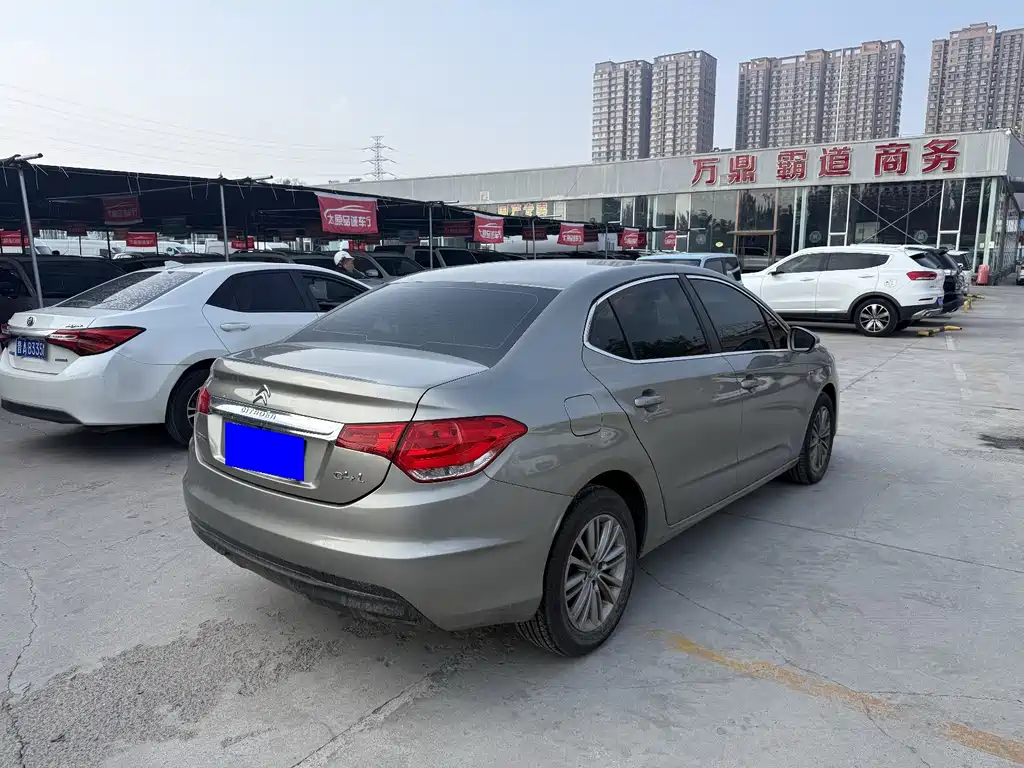 Citroen C4L — миниатюра 9