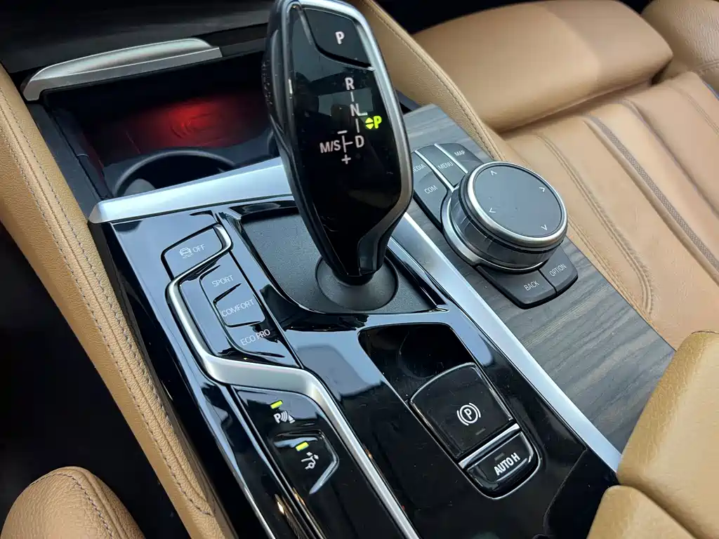 BMW 6 Series GT — миниатюра 17