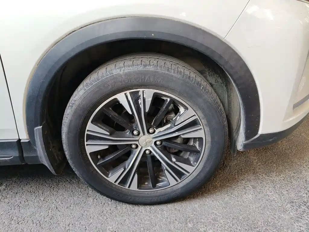 Mitsubishi Eclipse Cross — миниатюра 24