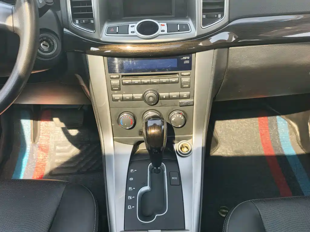 Chevrolet Captiva — миниатюра 10