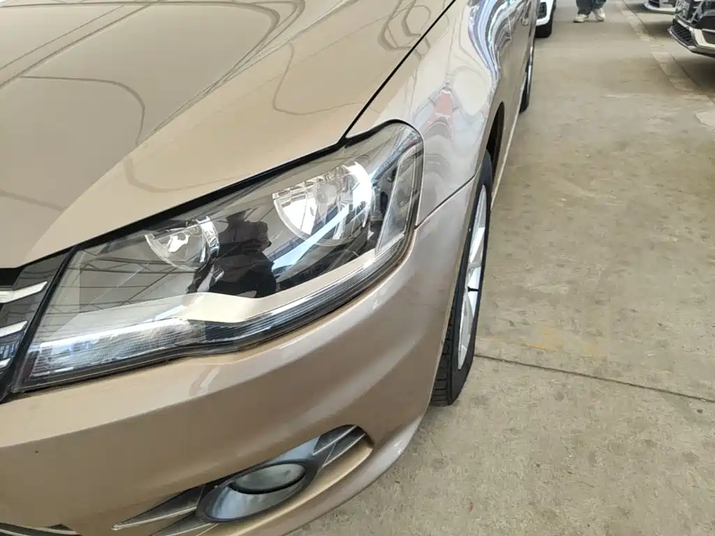 Volkswagen Bora — миниатюра 24