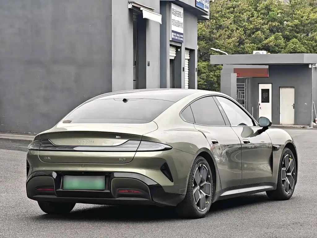 XIAOMI CAR XIAOMI SU7