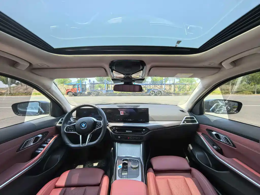BMW i3 — миниатюра 4