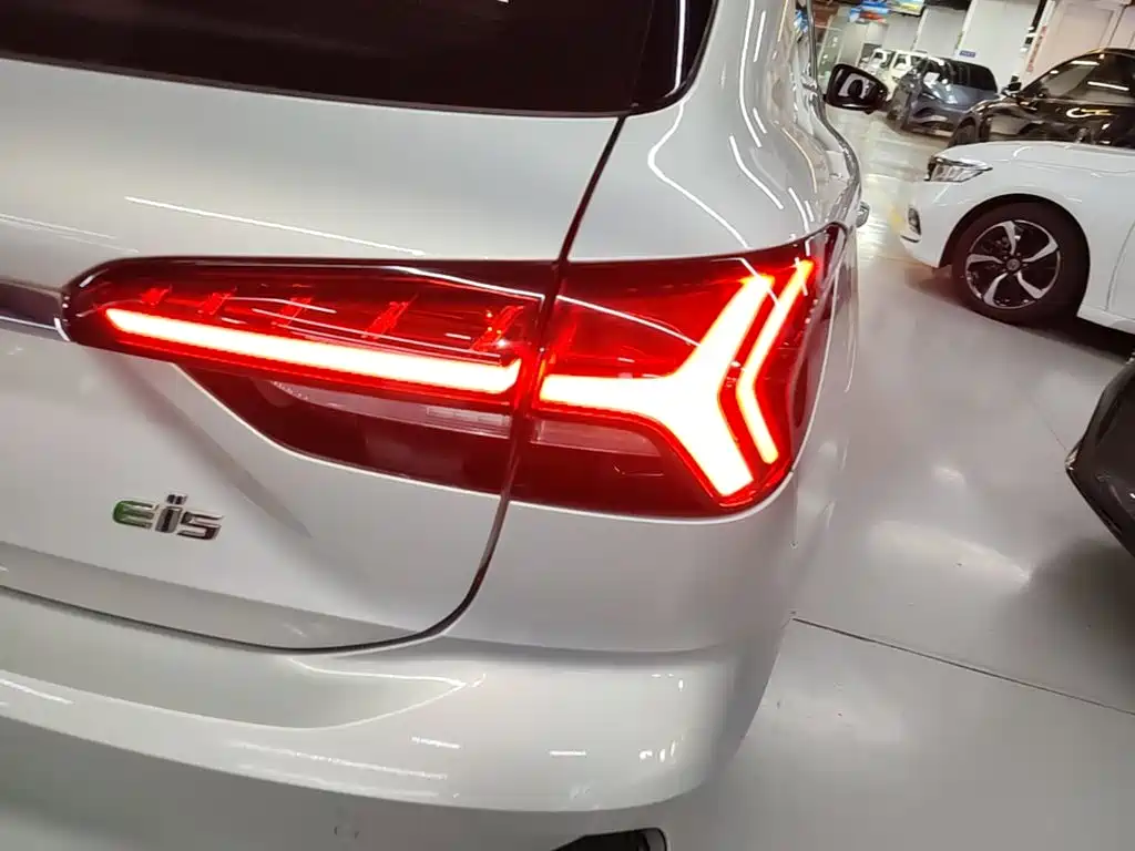 Roewe Ei5 — миниатюра 8