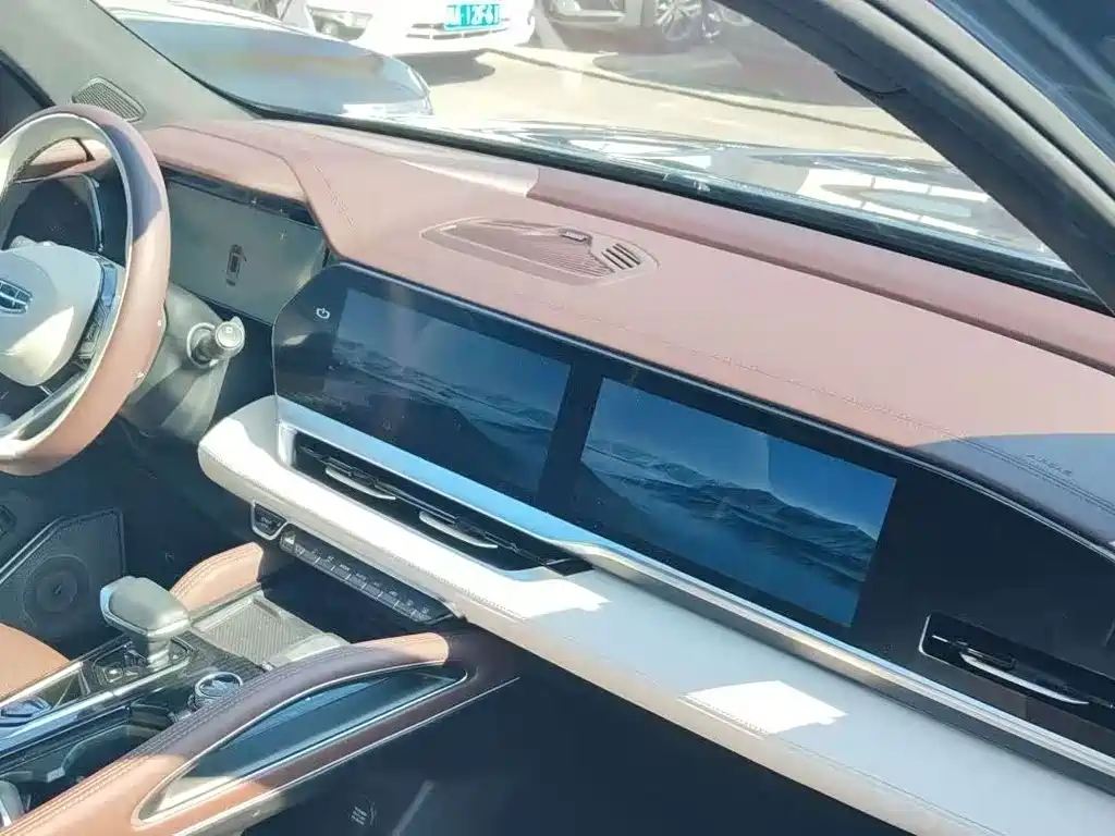 Geely Xingyue L — миниатюра 5