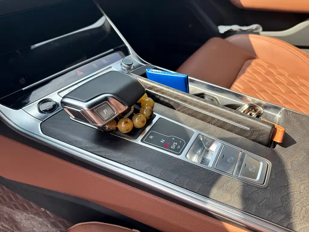 Audi A6L — миниатюра 4