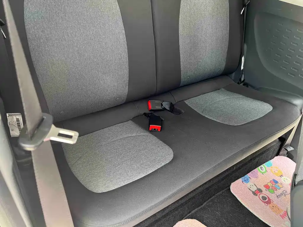 Wuling MINIEV — миниатюра 15