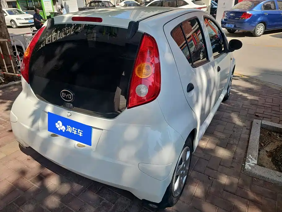 BYD F0 — миниатюра 3