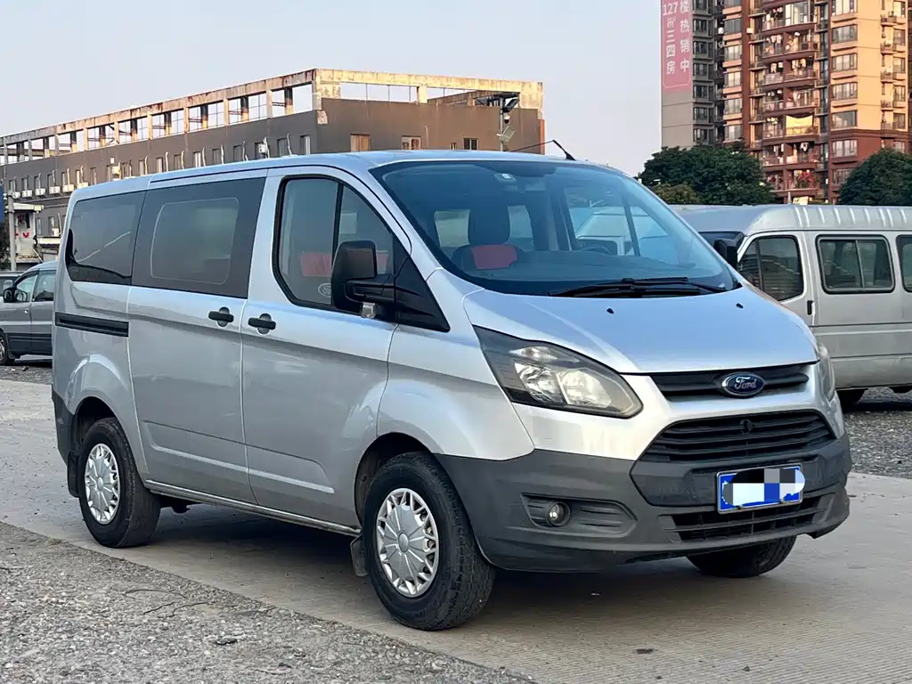 Ford Transit — миниатюра 3