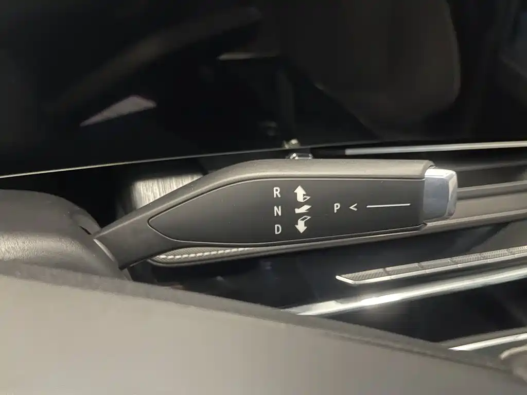 Buick E5 — миниатюра 20