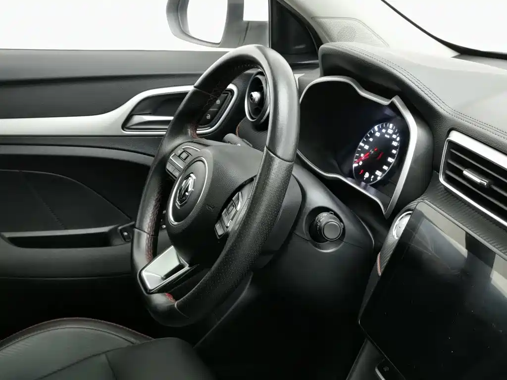 MG ZS — миниатюра 22