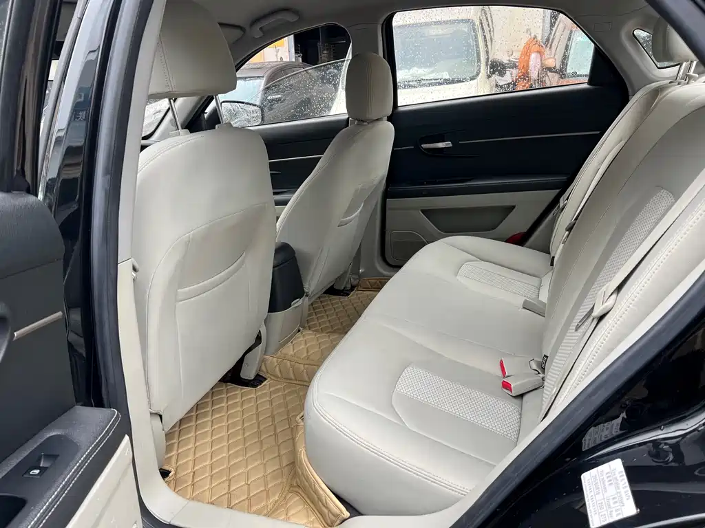 BAIC New Energy EU — миниатюра 8