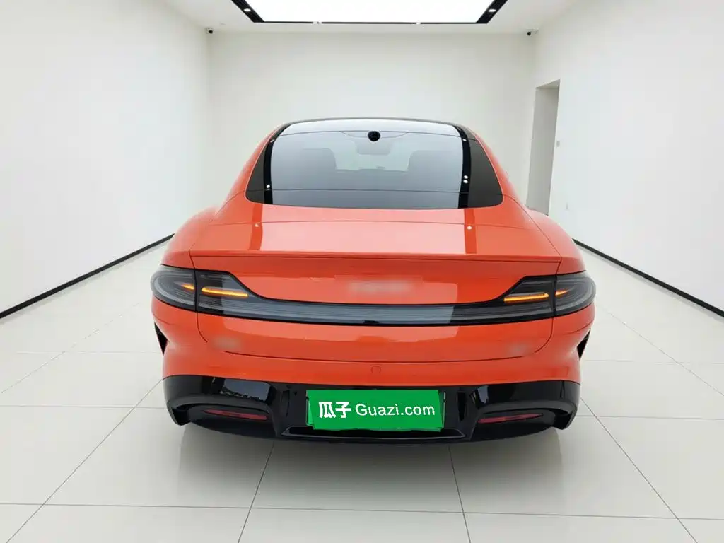 Xiaomi SU7 — миниатюра 4