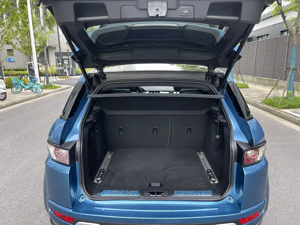 Land Rover Evoque (Import) — миниатюра 19