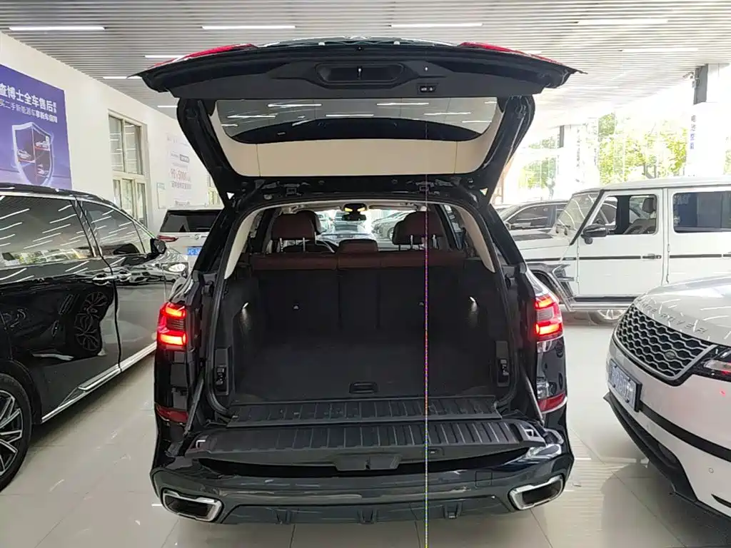 BMW X5 — миниатюра 19