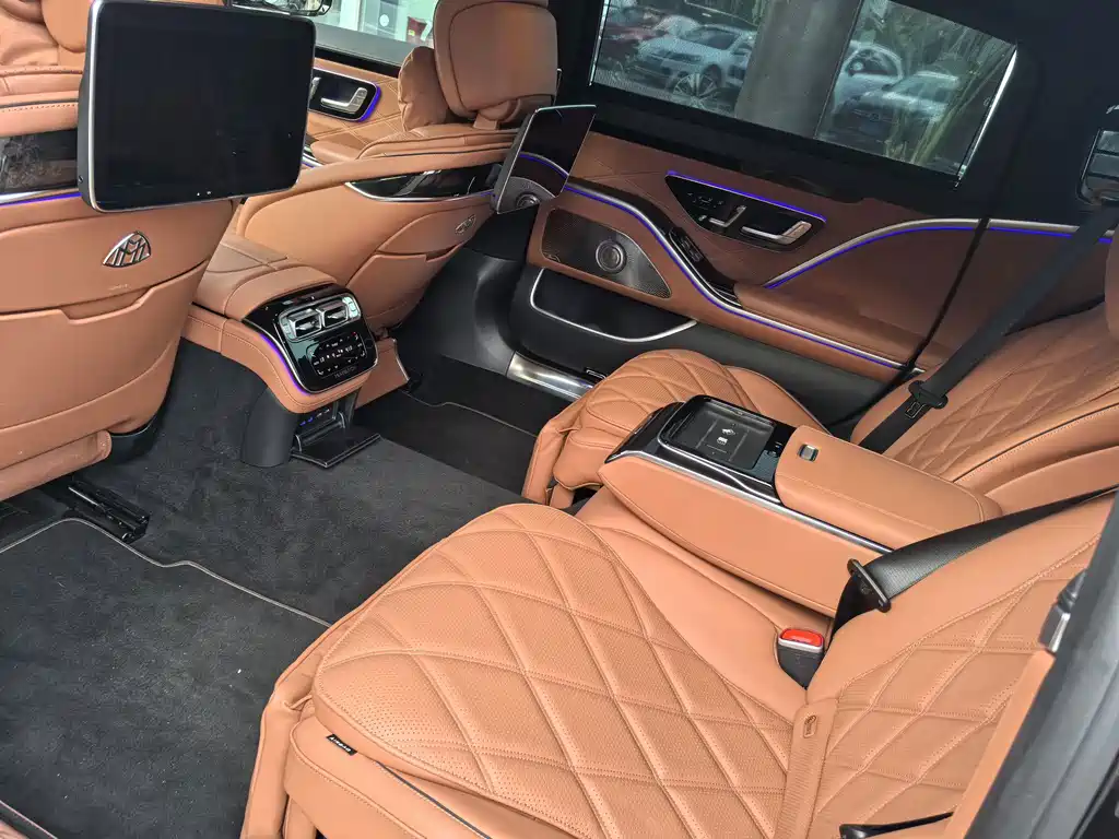 Mercedes-Benz S-Class — миниатюра 14