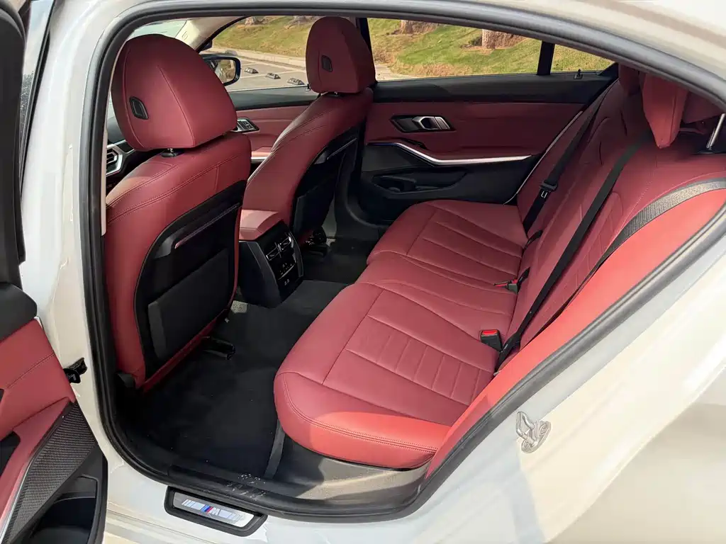 BMW 3 Series — миниатюра 7