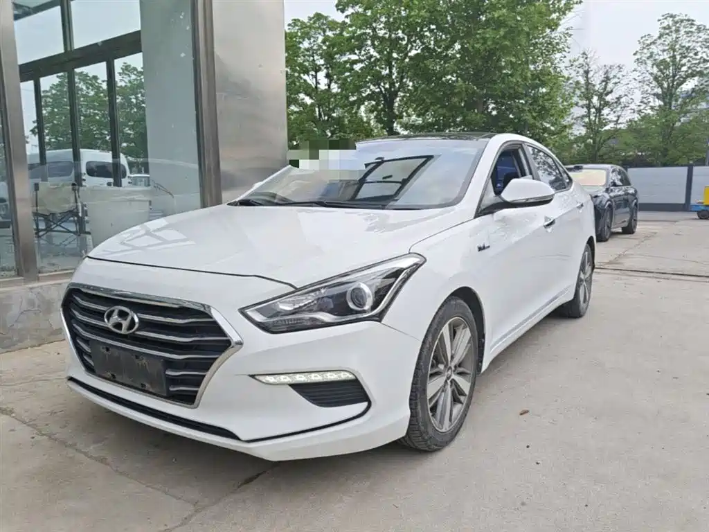 Hyundai Mistra 2017