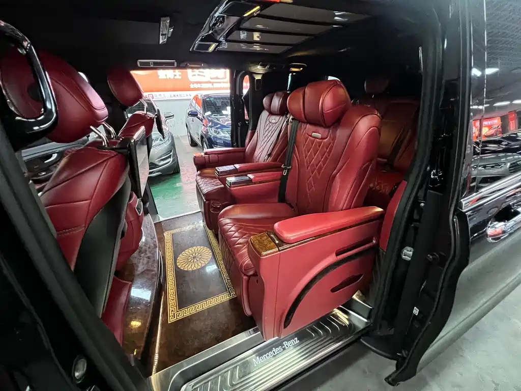 Mercedes-Benz V-Class — миниатюра 10