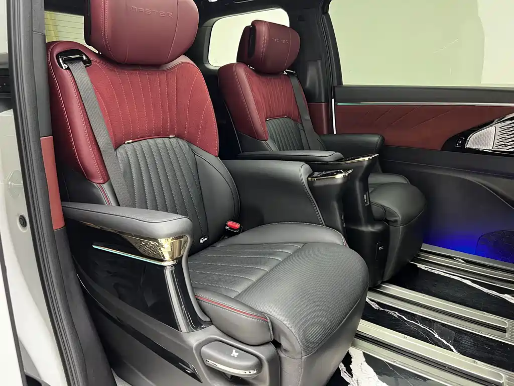 GAC Motor Trumpchi M8 — миниатюра 10