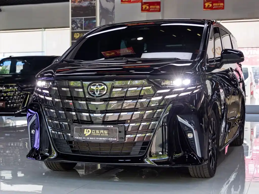 Toyota Alphard 0