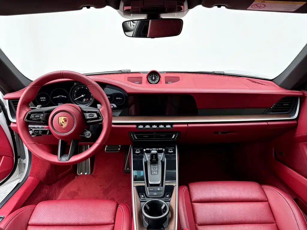 Porsche 911 2022 Carrera 3.0T