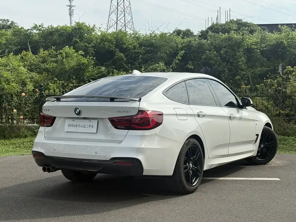 BMW 3 Series GT 3 GT 2020 320i M Sport