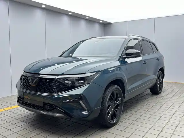 2023 Jetta VS7