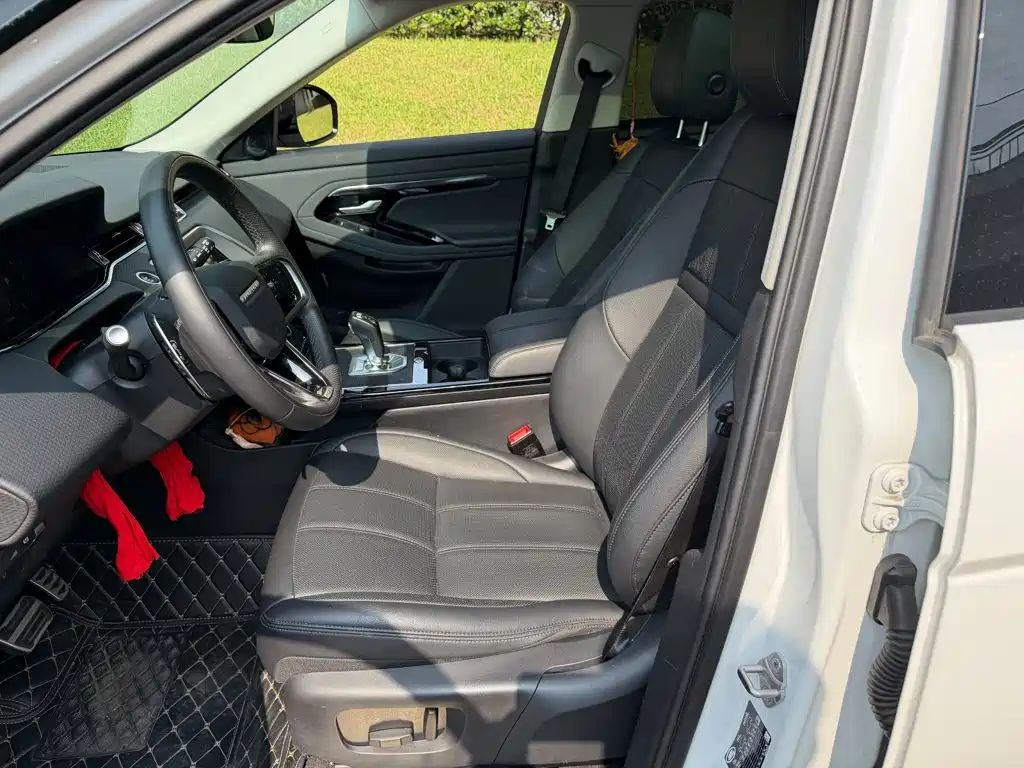 Land Rover Evoque — миниатюра 8