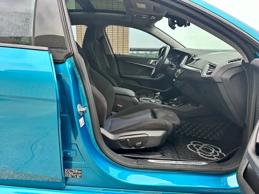 BMW 2 Series (Import) — миниатюра 17