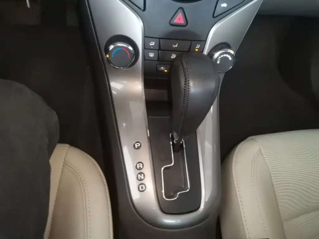 Chevrolet Cruze — миниатюра 14