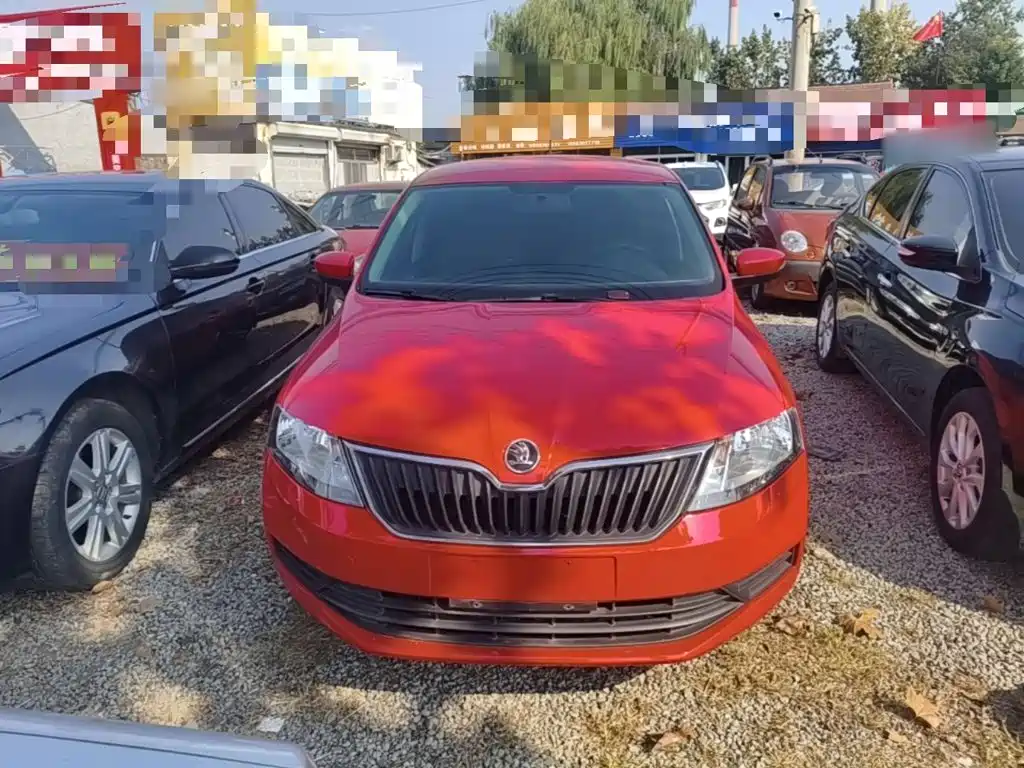 Skoda Rapid Spaceback — миниатюра 3