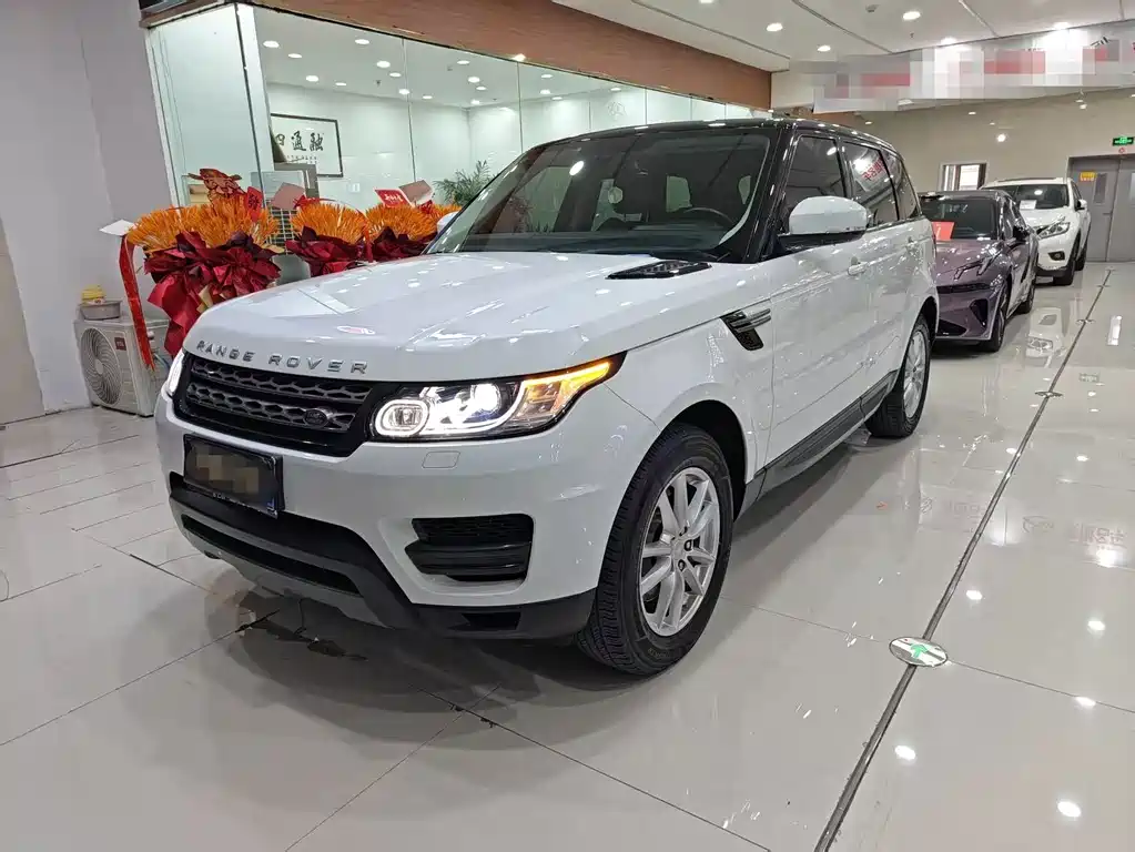 Land Rover Sport