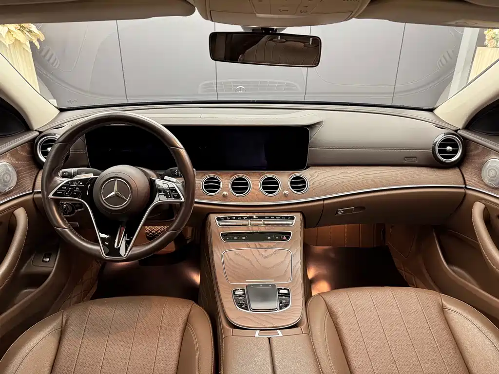 Mercedes-Benz E-Class E 2023 E 300 L Luxury