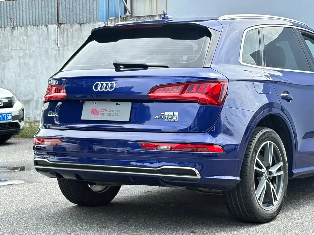 Audi Q5L — миниатюра 21