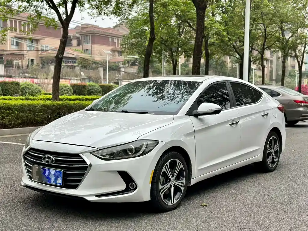 Hyundai Elantra 2018