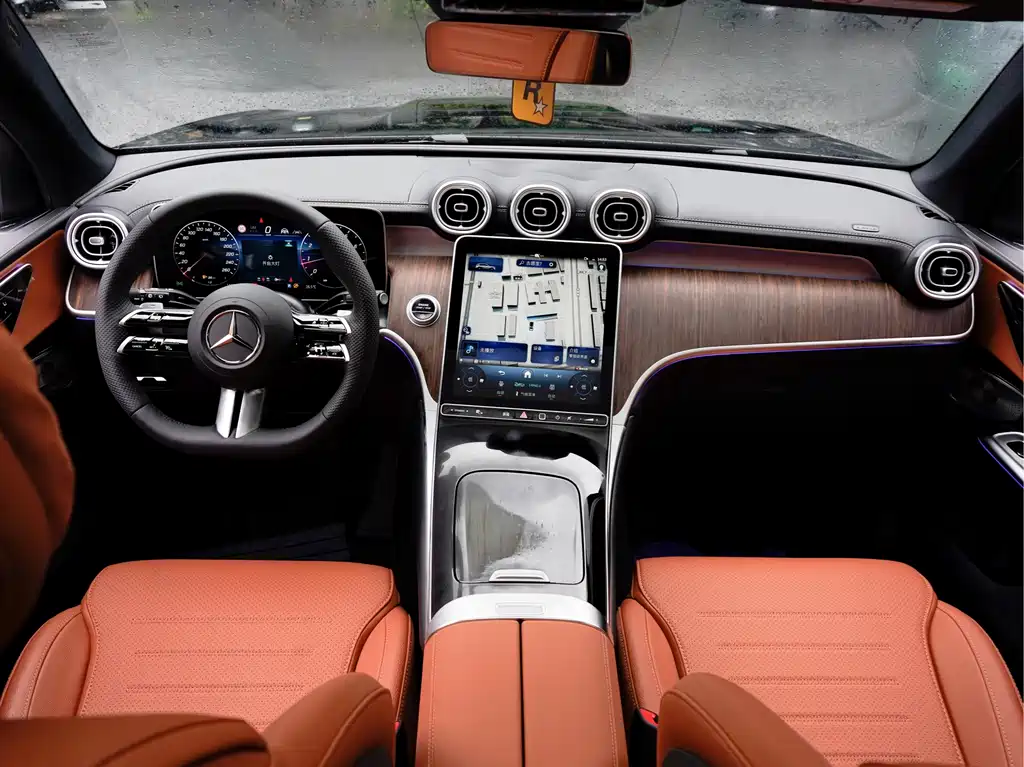 Mercedes-Benz GLC — миниатюра 13