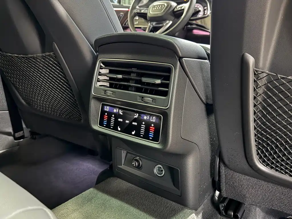 Audi Q7 — миниатюра 22