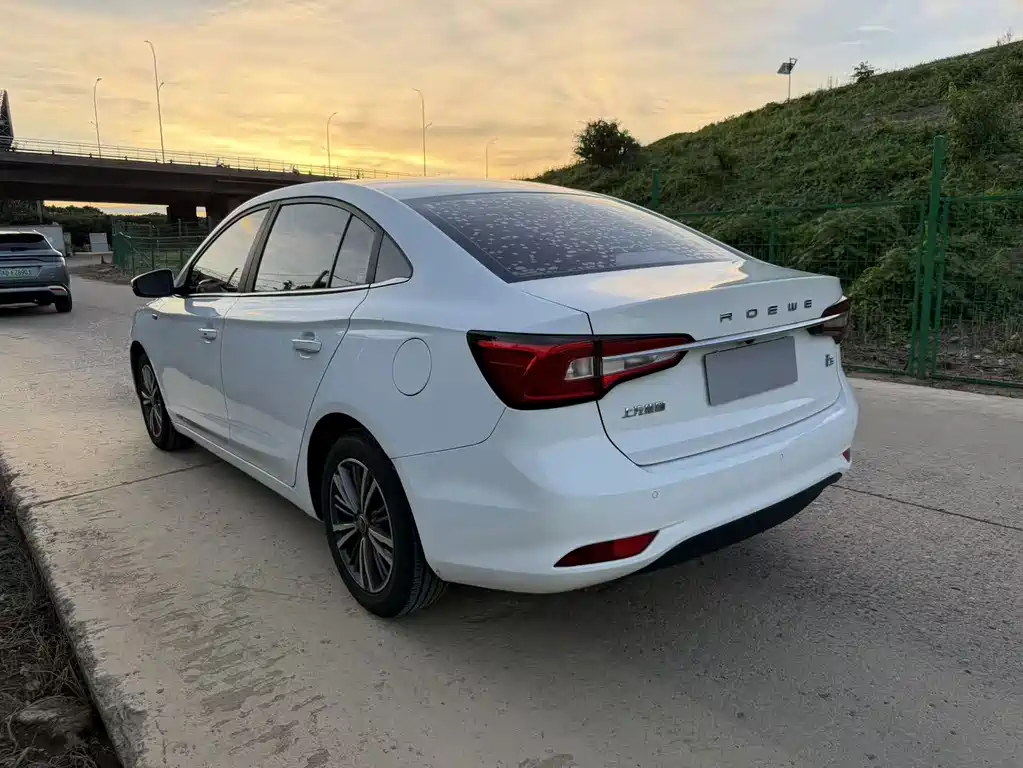 Roewe i5 — миниатюра 14