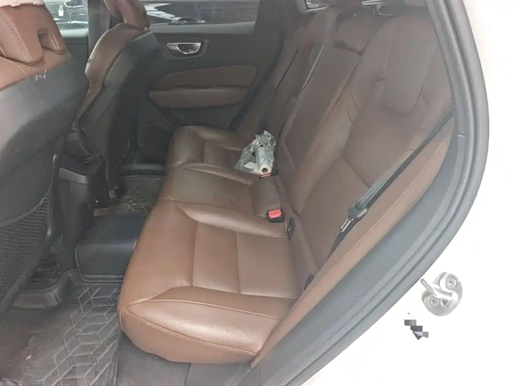 Volvo XC60 — миниатюра 17