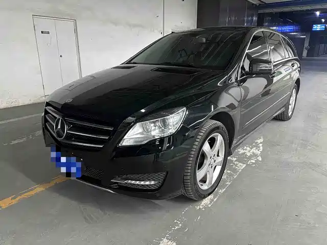Mercedes-Benz R-Class 2015 R 400 4 MATIC — фото 1