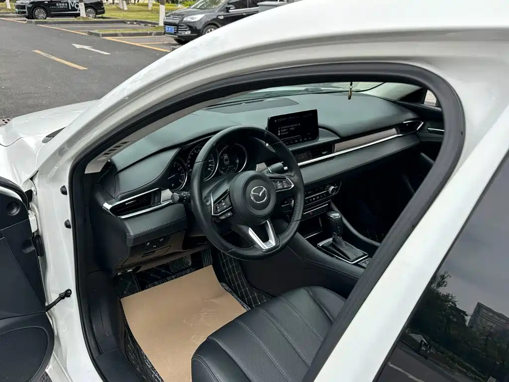 Mazda Atenza — миниатюра 6