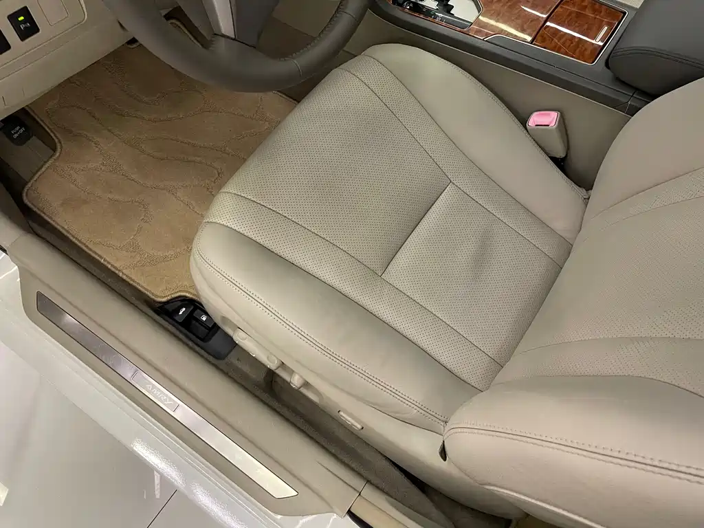 Toyota Camry — миниатюра 27