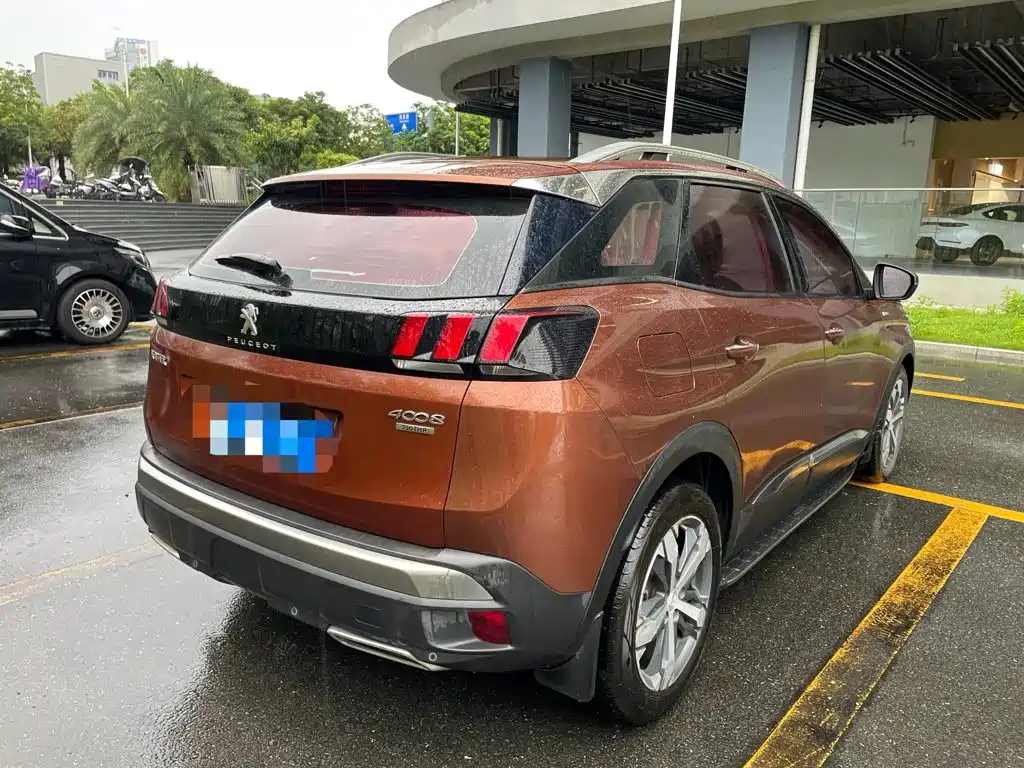 Peugeot 4008 — миниатюра 6