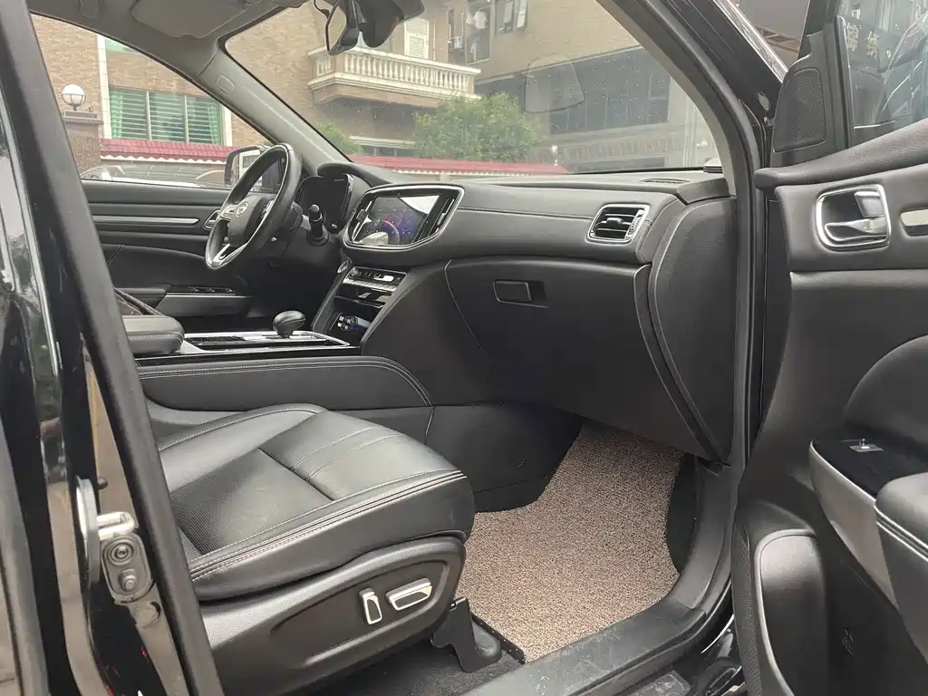 GAC Motor Trumpchi GS8 — миниатюра 15