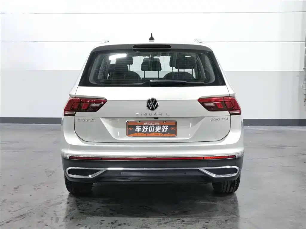 Volkswagen Tiguan L L 2022 330TSI AT Smart