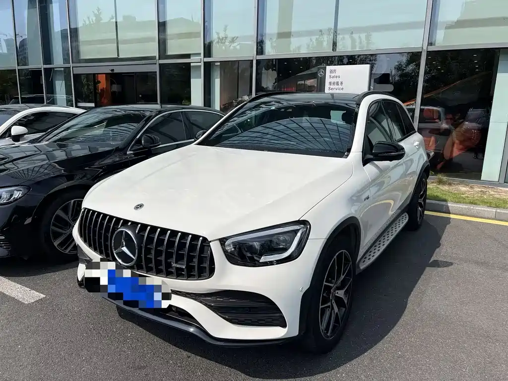 Mercedes-Benz GLC AMG