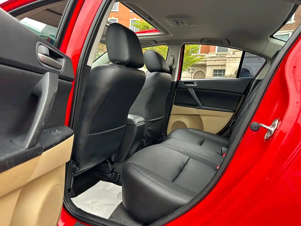 Mazda 3 Xingcheng — миниатюра 9