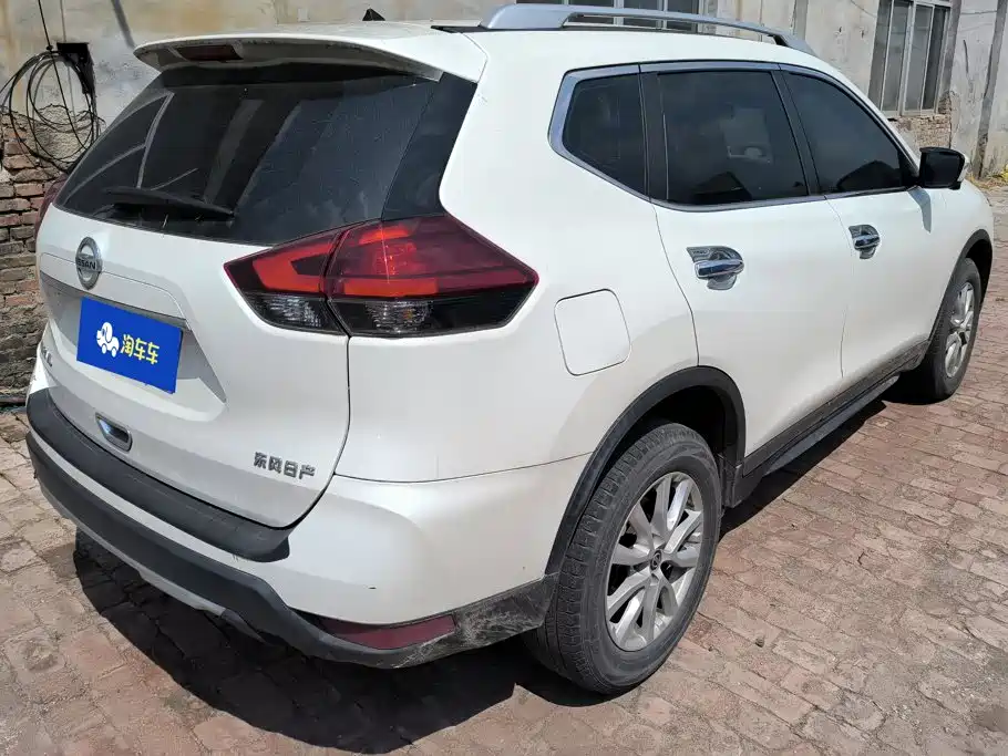 Nissan X-Trail — миниатюра 3
