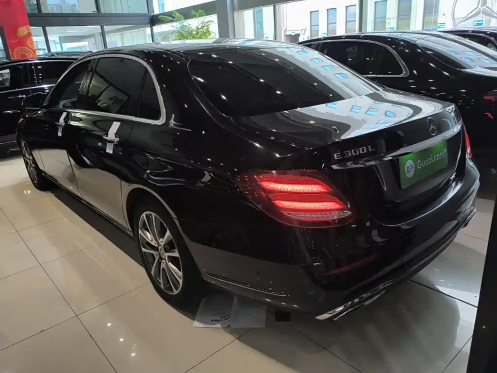 Mercedes-Benz E-Class E 2017 E 300 L Luxury